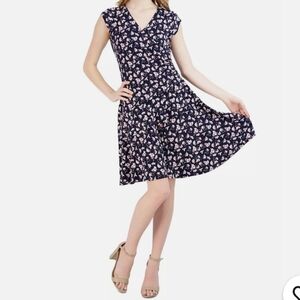 Signature By Robbie Bee Floral Dress. Jersey. Ruffles.